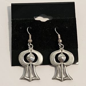 Vintage St. Justin Pewter Earrings Celtic Dangle Drop